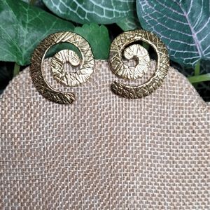 Beautiful earrings and a smile will help you sparkle and shine li